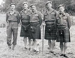 These Scottish soldiers from the mid 20th century show degrees of foot turnout that would be uncommon today. Pinterest
